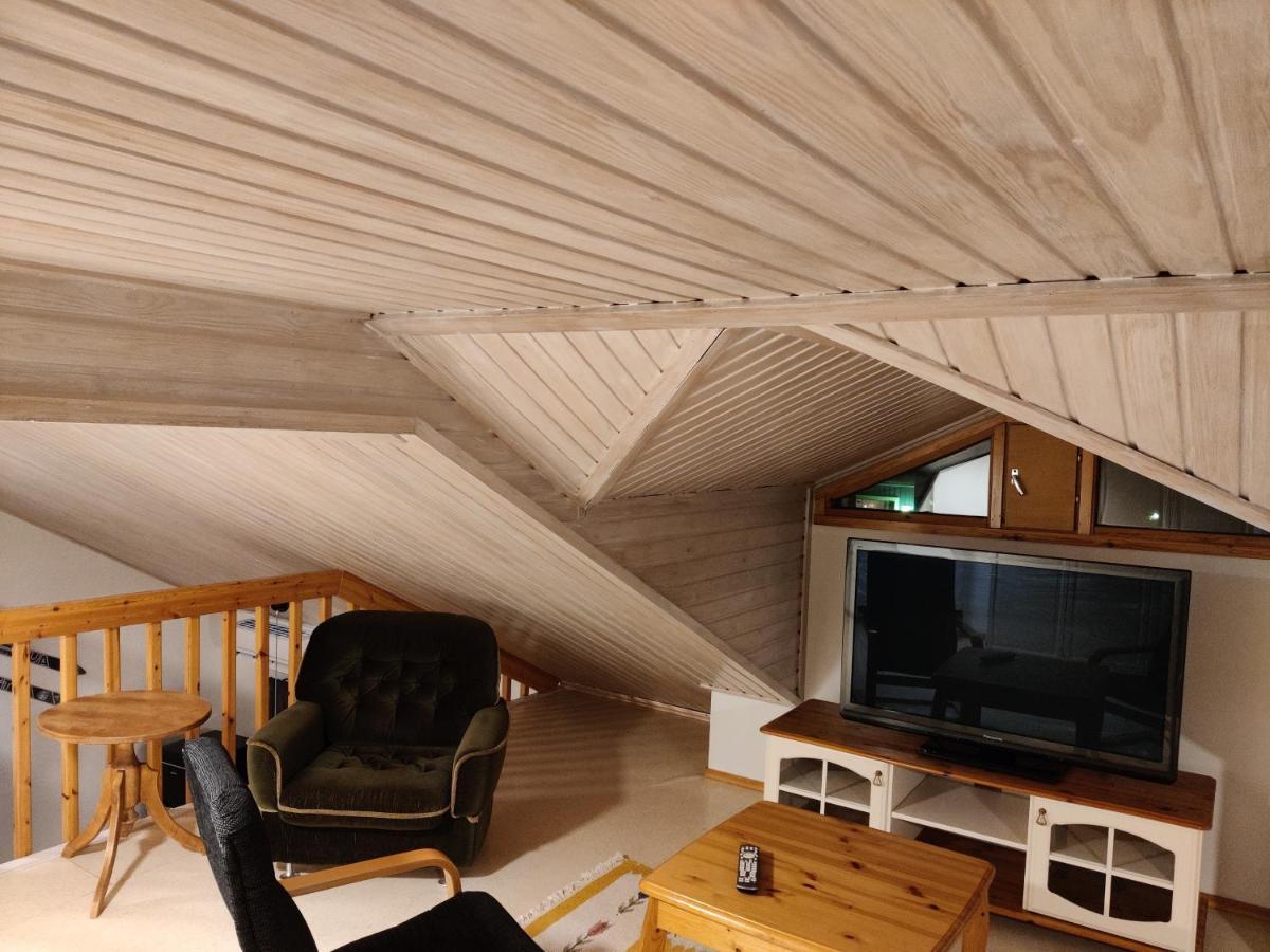 Villa Hutsula Yllas Yllasjarvi Ngoại thất bức ảnh